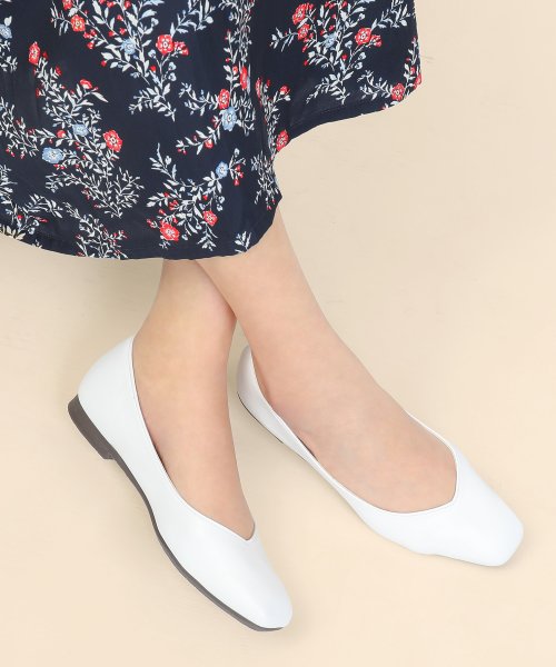 MADE IN JAPAN Vカット スクエアトゥフラットシューズ レディース パンプス 靴 ローヒール フラットシューズバレエシューズ コンフォート シューズ (504165311) | ファッションレター(Fashion Letter) - MAGASEEK MADE IN JAPAN Vカット スクエアトゥフラットシューズ レディース パンプス 靴 ローヒール フラットシューズバレエシューズ コンフォート シューズ (504165311) | ファッションレター(Fashion Letter) - MAGASEEK