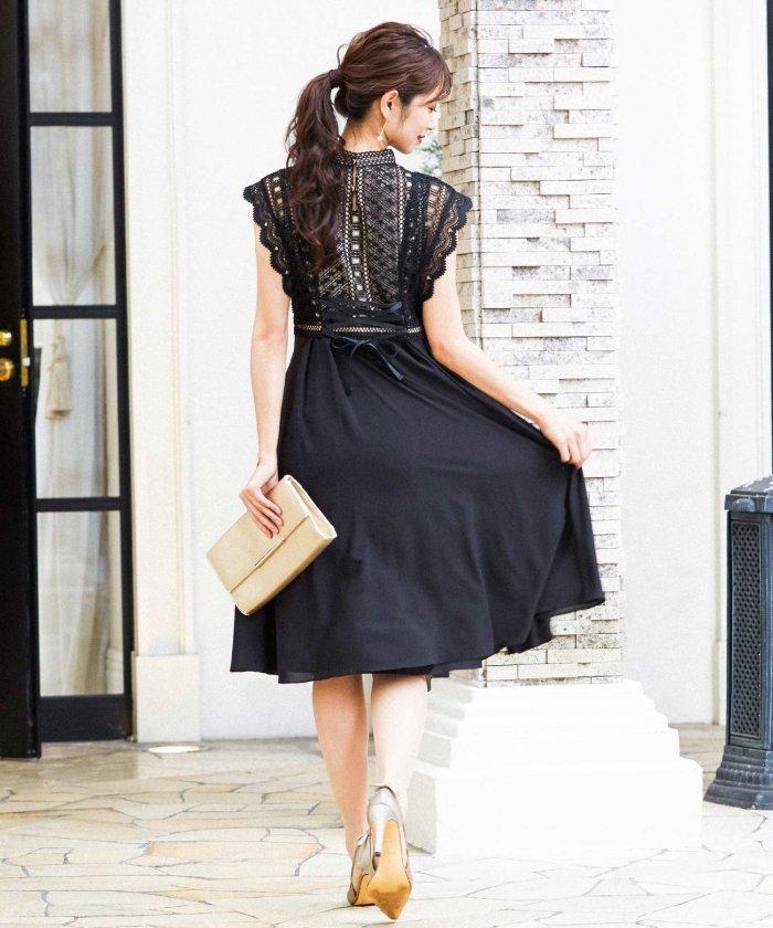 セール 結婚式 ワンピース パーティードレス ドレス レース フレア 刺繍 披露宴 二次会 お呼ばれ 成人式 同窓会 ドレス 謝恩会卒業式 卒業パーティー 大学生 膝上 ニアナ Niana Magaseek