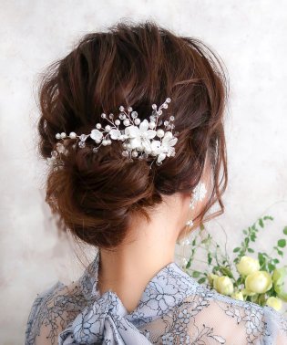 niana/ヘッドドレス 髪飾り 結婚式 パール フラワー 花 ラインストーン ビジュー ヘアアレンジ ヘアアクセサリー レディース 大ぶり大きめ ヘアアクセ ウェディング/504165243