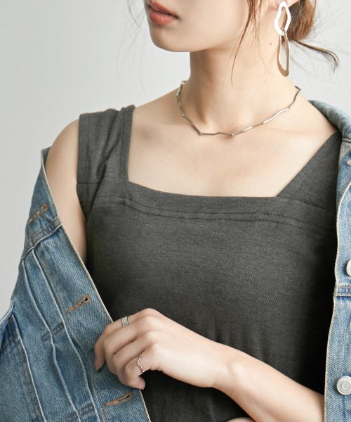 ブラ紐隠しインナータンクトップ レディース インナー 重ね着 キャミソール レディース トップス ブラ紐を隠して お洒落を楽しむ インナー ブラック ホワイト ファッションレター Fashion Letter Magaseek