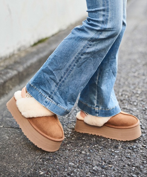 （サイト品切れ中）UGG ファンケット　（新品未使用）スエード