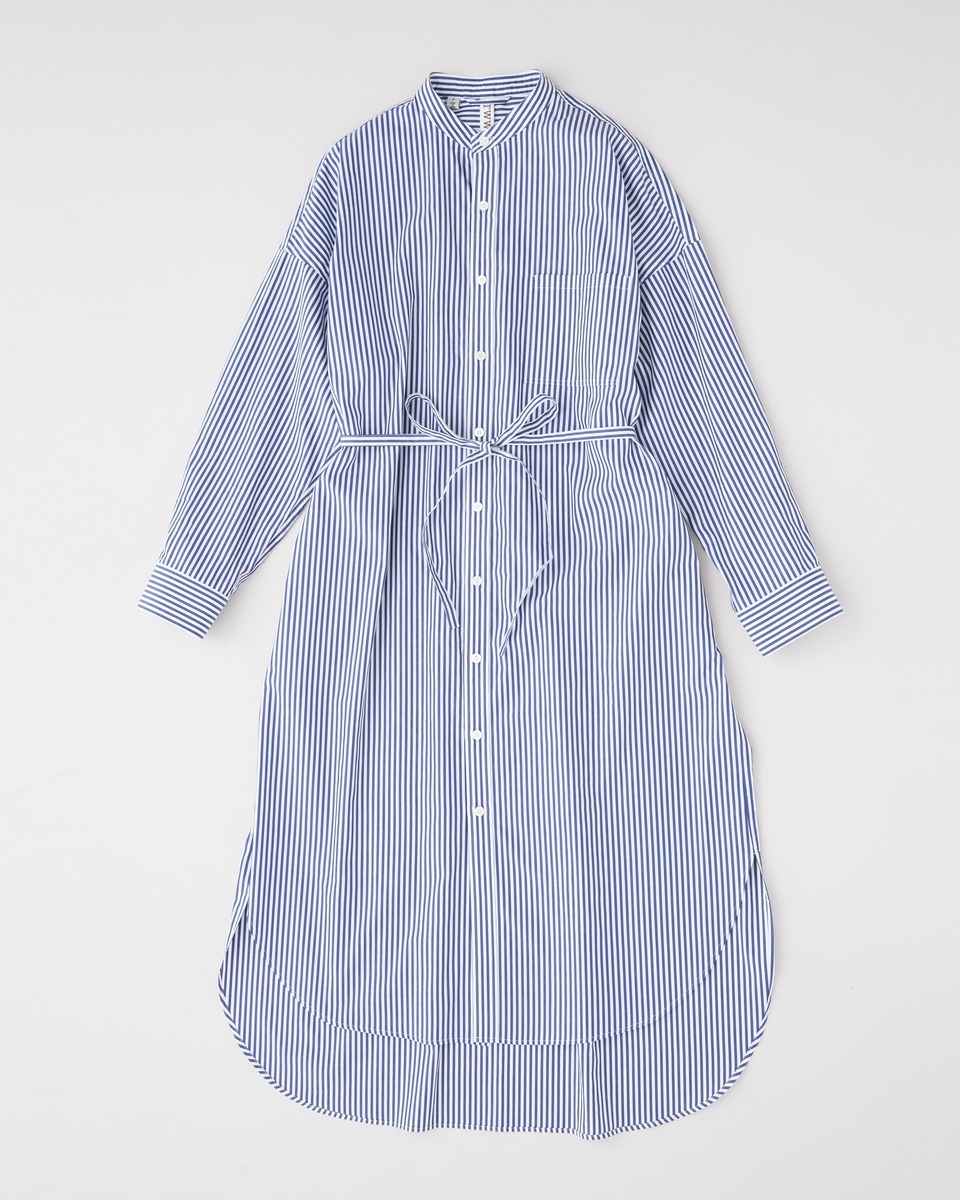 NO COLLAR LONG SLEEVE ONE-PIECE WITH BELT