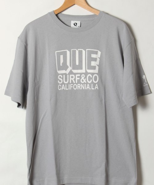 ALWAYS GOOD TIME NEW BASIC STORE(オールウェイグッドタイムニューベーシックストア)/【QUE　/ キュー】　USAコットン　QUE ロゴ　SURF/サーフTEE　/グレー