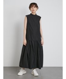 エミ Emmi ワンピース ドレスの通販 Magaseek