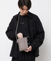 JUNRed(ジュンレッド)/シンセティックミニショルダーバッグ/グレー（07）