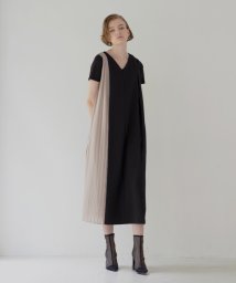 MIELI INVARIANT(ミエリ インヴァリアント)/Pleat Combination Dress/ベージュ