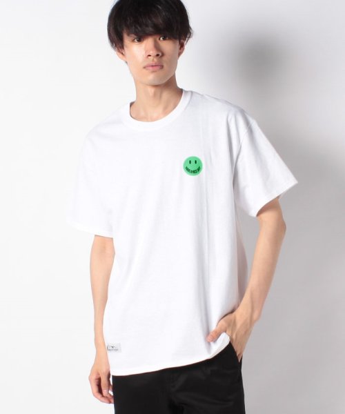 go slow caravan MENS SELECT BRAND(ゴースローキャラバンメンズセレクトブランド)/MANASTASH FLUORESCENT SMILE TEE/グリーン