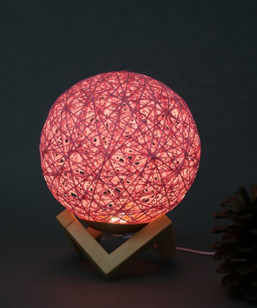 ninon(ニノン)/【調光機能付き】おしゃれな編み上げボール間接照明テーブルランプ/ピンク