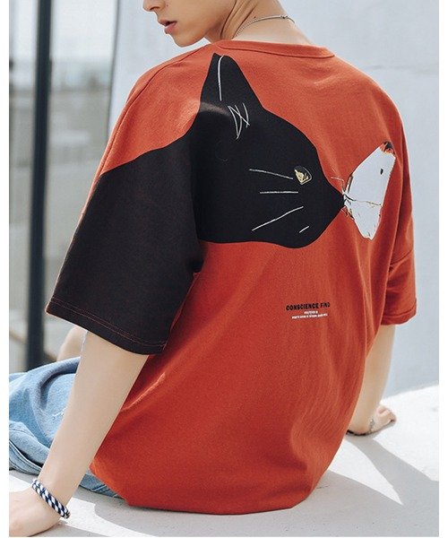 HOOK(HOOK（フック）)/HOOK 大人気オリジナルプリント　猫と蝶々柄ビックTシャツ/レッド