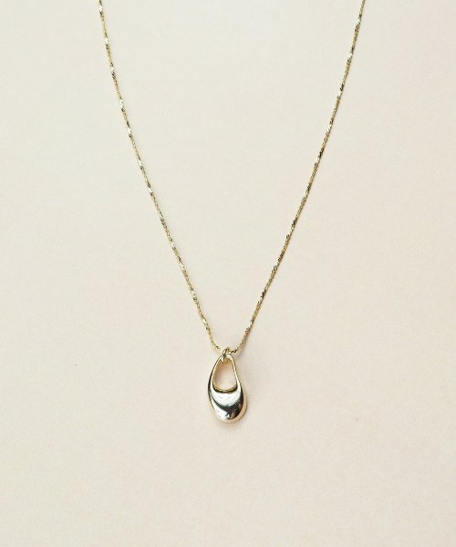 ニッケルフリー メタルデザインネックレス Vatsurica Vatsurica Magaseek