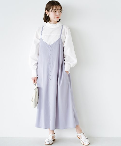 Tシャツからニットまで長ーーい季節着られて大活躍 小さめボタンがコロンとかわいいキャミワンピース ハコ Haco Magaseek