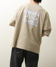 ZIP FIVE(ジップファイブ)/【121914bz】CHIKABA SAUNA CLUB 高密度天竺ビックシルエット半袖バックプリントTシャツ【ユニセックス/ベージュ系2