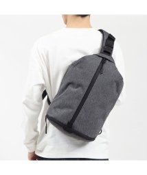 Aer(エアー)/エアー ボディバッグ 縦型 Aer Sling Bag 3 スリングバッグ 3 Active Collection PC収納 13インチ 抗菌 シューズ収納/グレー