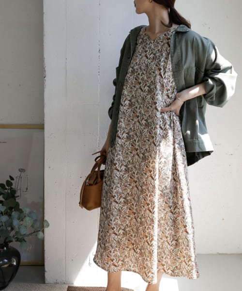 セール フラワープリントウエストマークワンピース アーバンリサーチドアーズ Urban Research Doors Magaseek