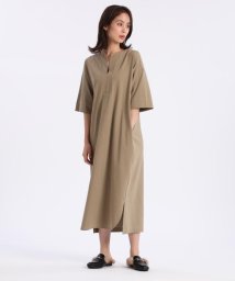 イネド Ined ワンピース ドレスの通販 Magaseek イネド Ined ワンピース ドレスの通販 Magaseek