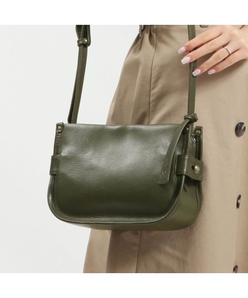 ダコタ ショルダーバッグ Dakota マッジョーレ ショルダー 斜めがけ 牛革 斜めがけバッグ コンパクト 本革 レザー レディース ダコタ Dakota Magaseek ダコタ ショルダーバッグ Dakota マッジョーレ ショルダー 斜めがけ 牛革 斜めがけバッグ コンパクト 本革 レザー レディース ダコタ Dakota Magaseek