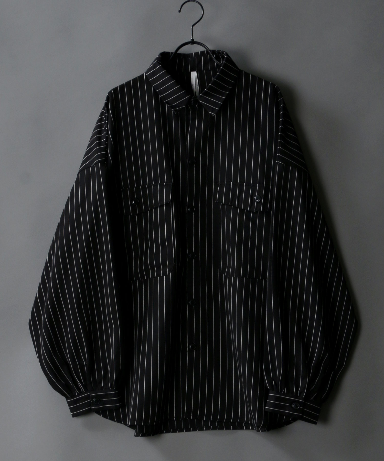 セール】【SITRY】Balloon Sleeve Oversize Striped Shirt/バルーンスリーブ オーバーサイズ ストライプシャツ(504249519)  | SITRY(SITRY) - MAGASEEK