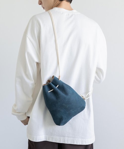 巾着バッグ ショルダーバッグ メンズ レディース 日本製 本革 ミニポーチ 斜め掛け 牛革 トコヌメ革 栃木レザー カジュアル フェス アウトドア フォーマル ロッキーモンロー Rocky Monroe Magaseek