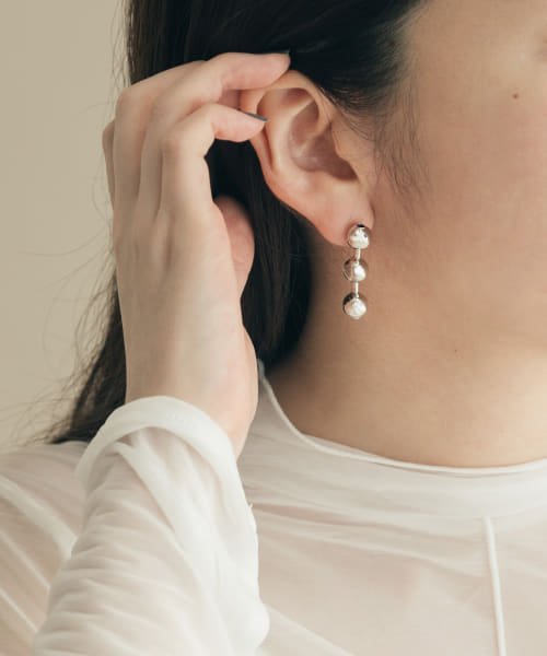 セール ボールチェーンアシメピアス スメリー Smelly Magaseek