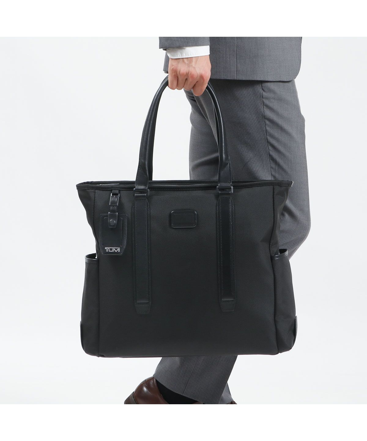 【日本正規品】トゥミ トートバッグ TUMI ビジネストート JARVIS トート Tote ビジネスバッグ B4 ノートPC 日本限定モデル  682414