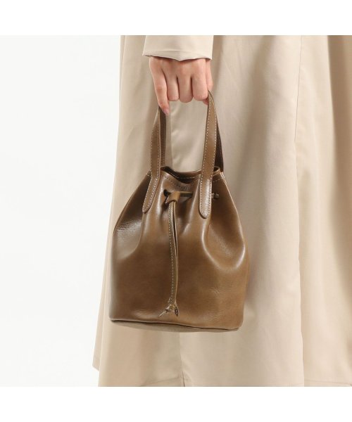 blancle(ブランクレ)/ブランクレ blancle トートバッグ NUME SHRINK BASIC MINI PURSE TOTE レザー 巾着バッグ  日本製 bc1119/オリーブ