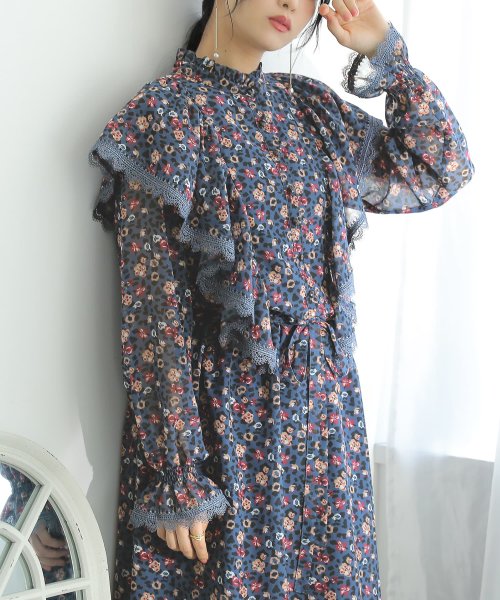 レトロ柄ティアードワンピース オシャレウォーカー Osharewalker Magaseek