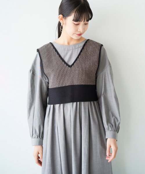 F トップスにもワンピースにも 合わせるだけであっという間に着映える 重ね着上手になれるニットビスチェ ハコ Haco Magaseek F トップスにもワンピースにも 合わせるだけであっという間に着映える 重ね着上手になれるニットビスチェ ハコ Haco Magaseek