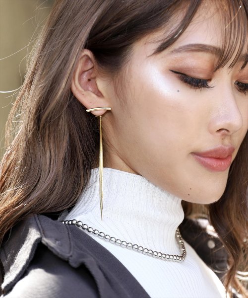 セール ロングチェーンピアス アナップ Anap Magaseek