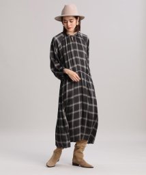 イネド Ined ワンピース ドレスの通販 Magaseek イネド Ined ワンピース ドレスの通販 Magaseek