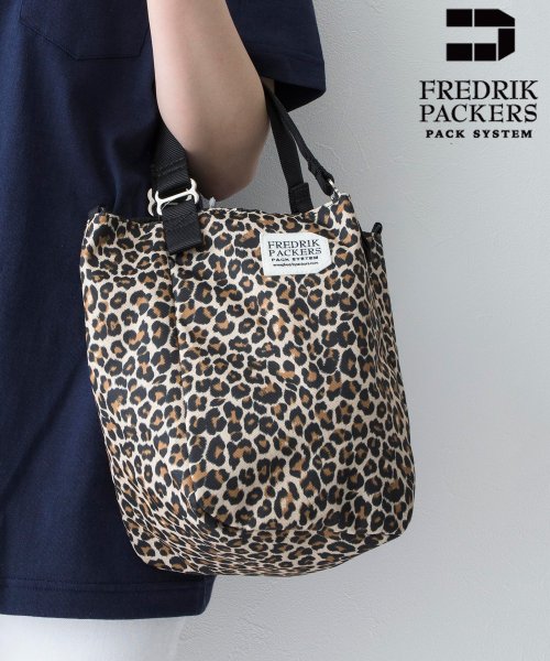 FREDRIK PACKERS(FREDRIK PACKERS)/小さいのにしっかり入る◎【FREDRIK PACKERS / フレドリックパッカーズ】MISSION TOTE XS　2WAYミニトート　ショルダー付/レオパード