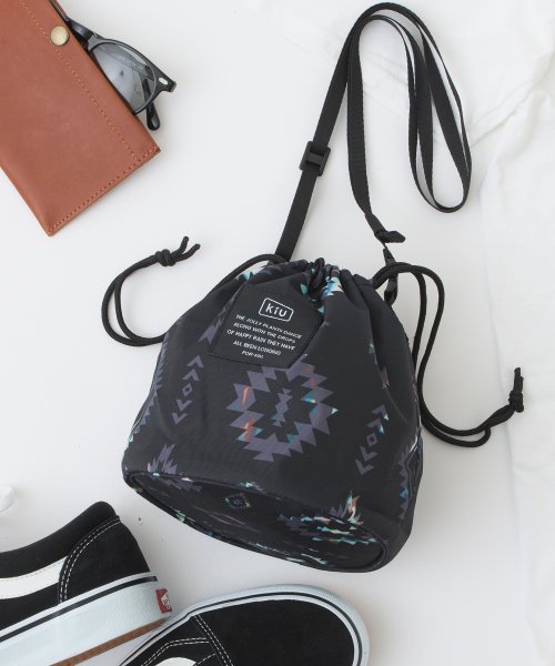 KiU(KiU)/【KiU】/300D DRAWSTRING BAG　巾着/キンチャク K146/マルチ3