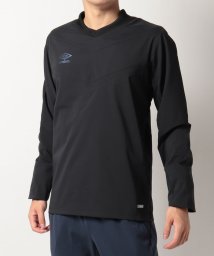 umbro(アンブロ)/【バイアシステム】ラインドクロストップ｜はっ水｜ストレッチ｜裏メッシュ｜タイトシルエット【アウトレット】/ブラック