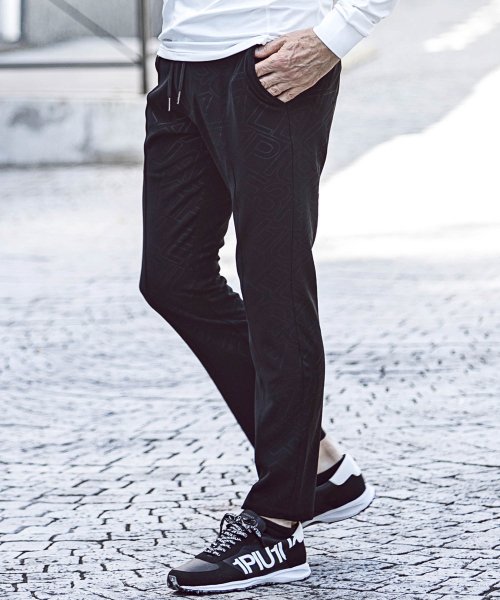 4wayダブルクロス総柄ロゴスラックス メンズファッション 阪急百貨店公式通販 阪急 Men S Online Store