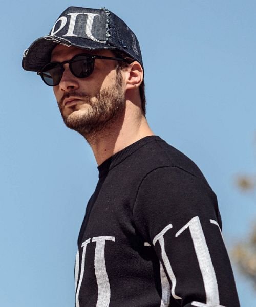 スパンコールビッグロゴキャップ メンズファッション 阪急百貨店公式通販 阪急 Men S Online Store