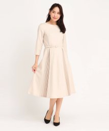 ストロベリーフィールズ Strawberry Fields ワンピース ドレスの通販 Magaseek
