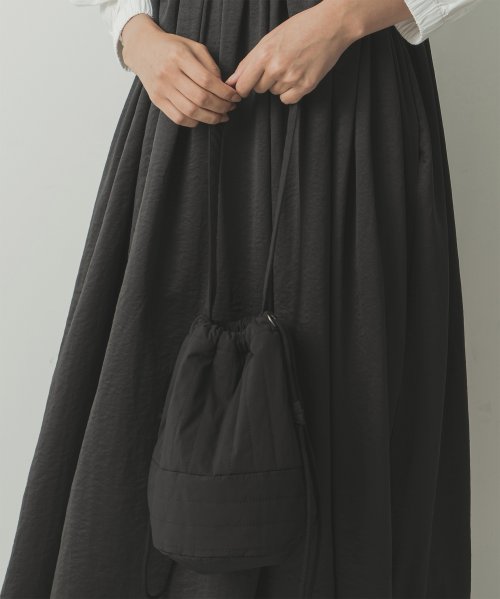 セール Kelen ケレン ストライプキルティング巾着ショルダーバッグ Oqu Kelen Kelen Magaseek