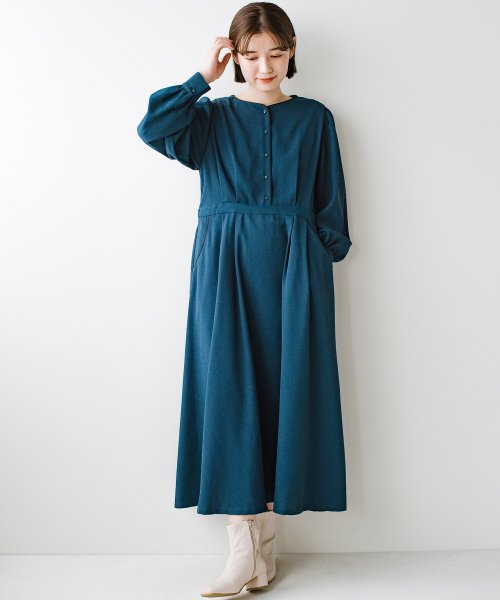 ハコ Haco F ちょっぴり辛さを添えて大人味 着心地ゆったり見た目はすっきり こだわりバランスのパイピングワンピース Magaseek