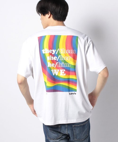 LEVI’S OUTLET(リーバイスアウトレット)/VINTAGE FIT GRAPHIC TEE PRIDE TEE WHITE+/ナチュラル