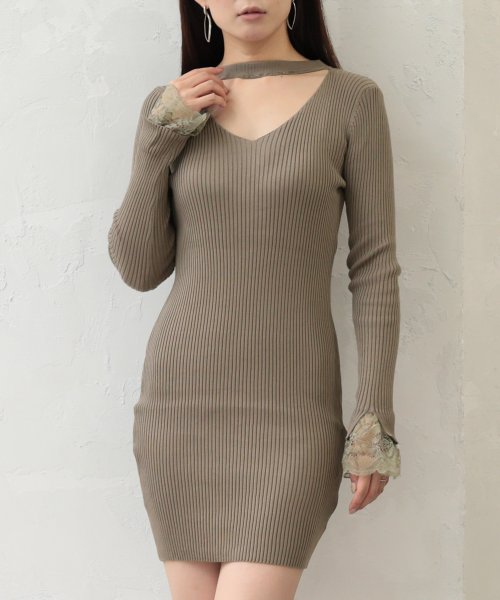 セール ジュリアブティック Julia Boutique 袖口レースバストオープンタイトワンピース 600 秋冬 長袖 ミニ 膝丈 Vネック リブ ニット ブラック ボルドー セクシー 大人 ニットワンピース Magaseek