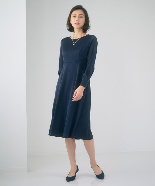 トリアセテートサテンフレアワンピース アナイ Anayi Magaseek