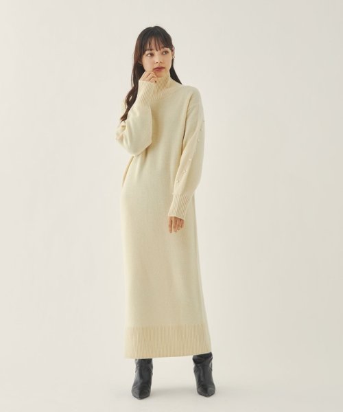 セール Emmel Refines エメル リファインズ Em フェイクパール ハイネック ニットワンピース エメル リファインズ Emmel Refines Magaseek