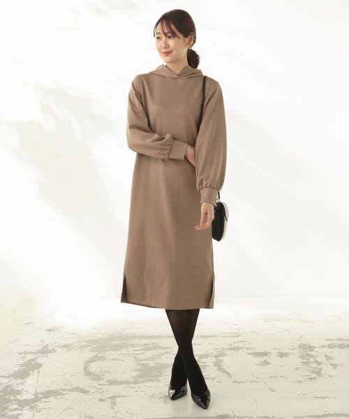 セール パフスリーブダンボールパーカーワンピース エーシーデザインバイアルファキュービック A C Design By Alpha Cubic Magaseek