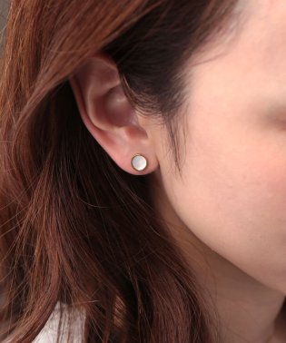 sankyoshokai/[Manon's Selection] サークルシェルキャッチピアス/504359682