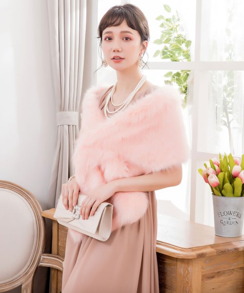 セール】フェイクファー大判パーティーショール(504363624) ドレス プラス(DRESS+) MAGASEEK