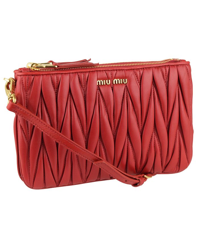 ミュウミュウ(MIUMIU) マトラッセ ショルダーバッグ | 通販・人気