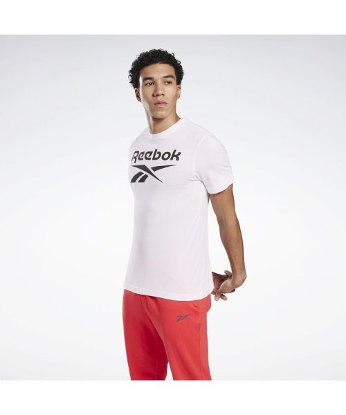 Reebok(リーボック)/グラフィック シリーズ リーボック スタックト Tシャツ / Graphic Series Reebok Stacked Tee/ホワイト