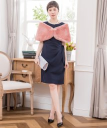 DRESS+(ドレス プラス)/ブローチ付きフェイクファーパーティーショール/ピンク