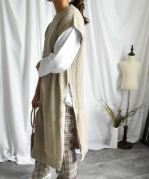 ARGO TOKYO(アルゴトウキョウ)/ローゲージロングニットベスト 29090 Low gauge long knit vest /ベージュ