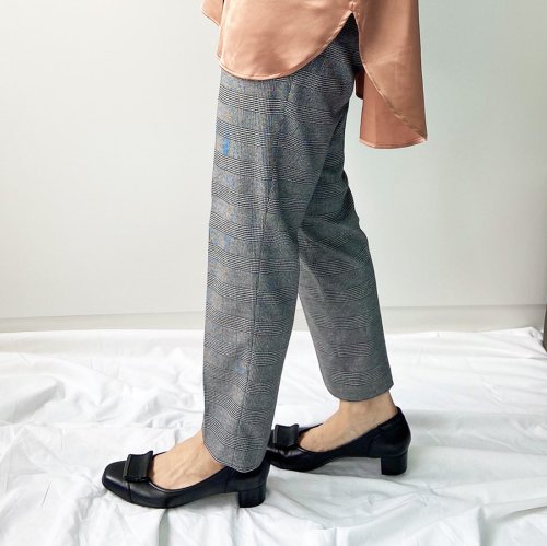 【3E】ローヒールスクエアパンプス 3E 本革