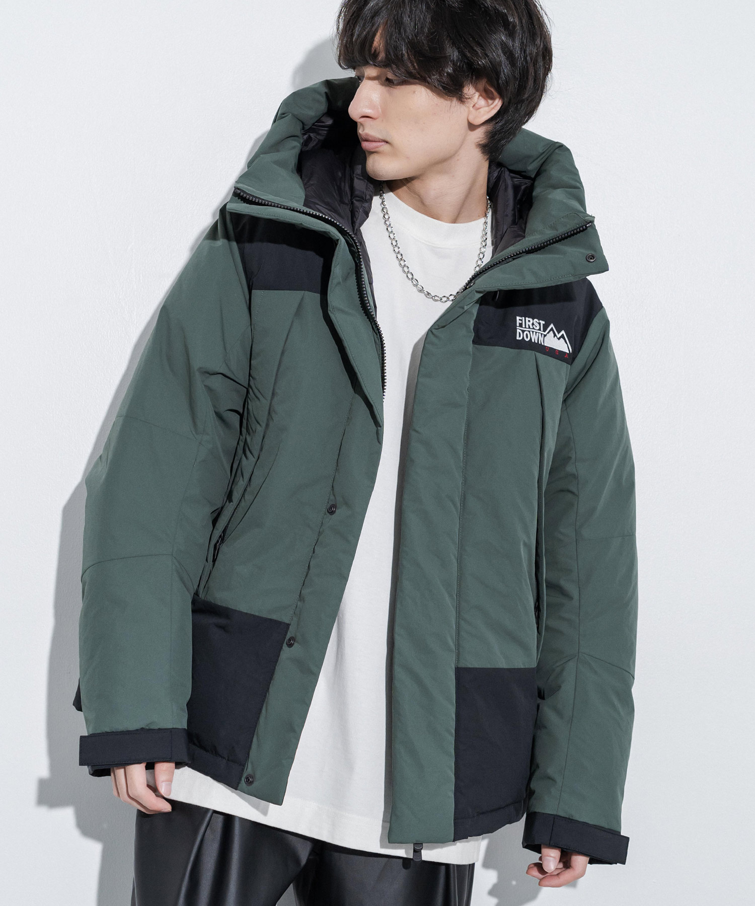 ファーストダウン　FIRST DOWN   DOWN PARKA